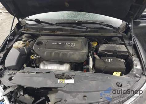 2015 Chrysler 200 Limited z USA, uszkodzony, nr VIN 1C3CCCAB7FN685958